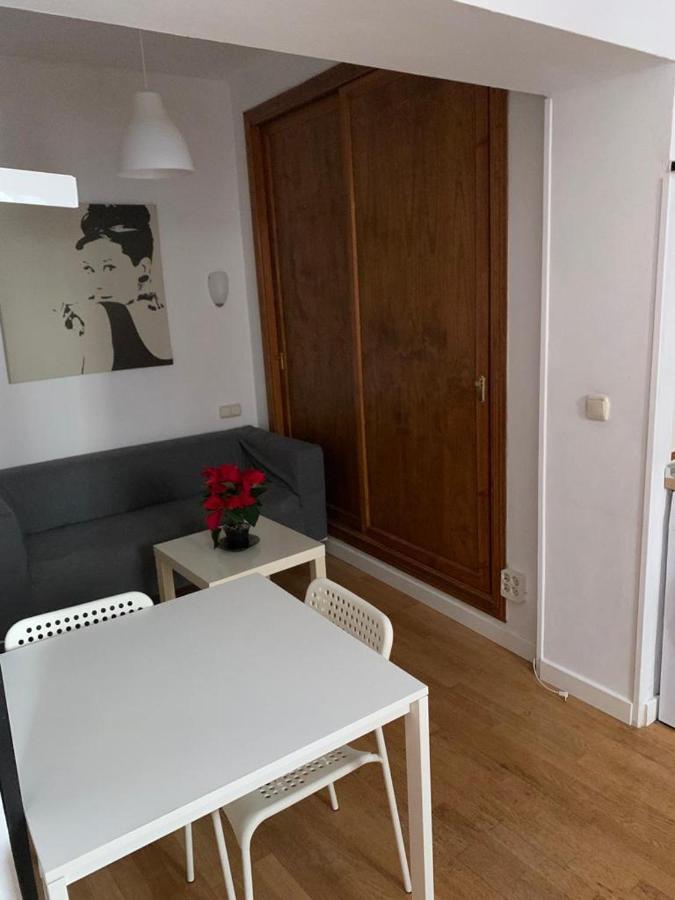 Apartamento Centro Teatro Cervantes Málaga Exterior foto